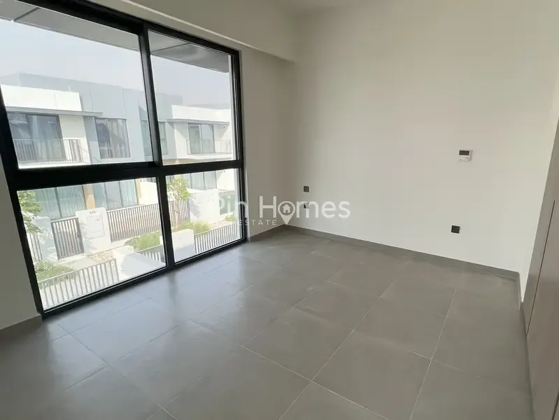 imgi_66_791603791-800×600