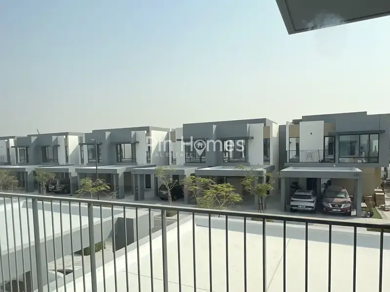 imgi_74_791603799-800×600